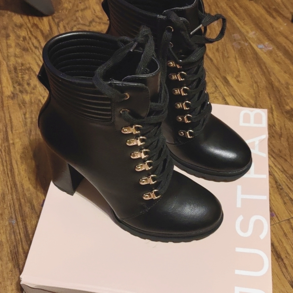 Shandee Booties
